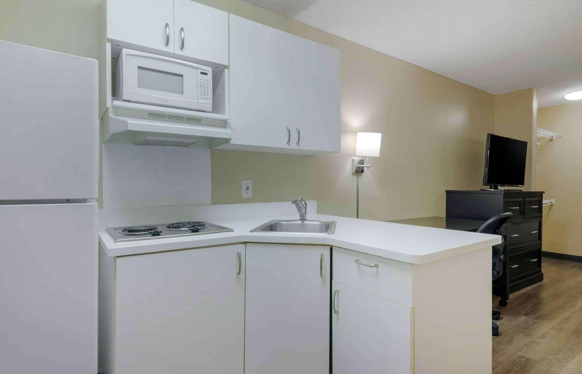 Extended Stay America Suites - Hampton - Coliseum Dış mekan fotoğraf