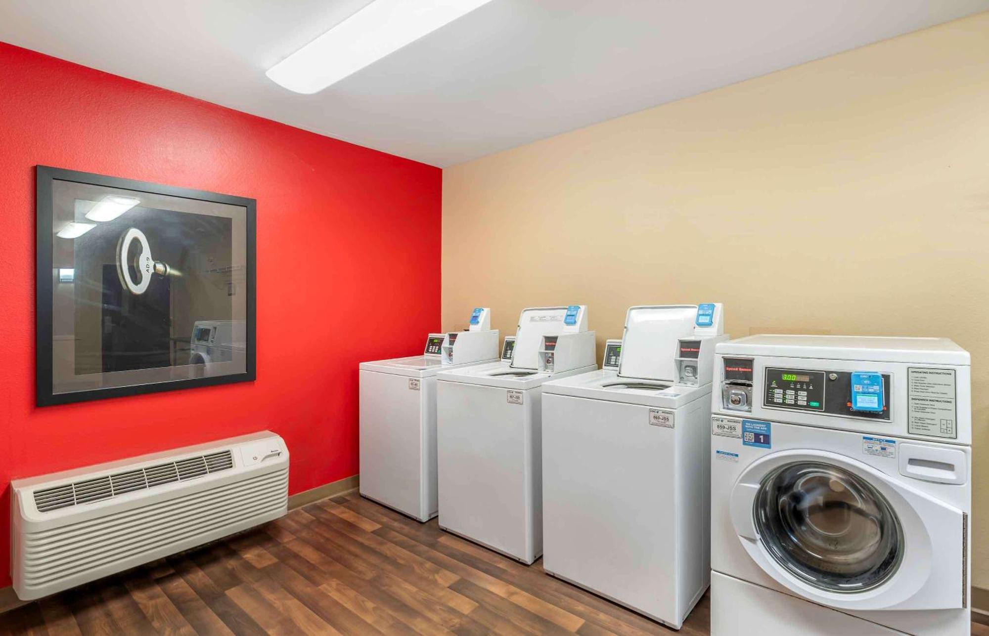 Extended Stay America Suites - Hampton - Coliseum Dış mekan fotoğraf