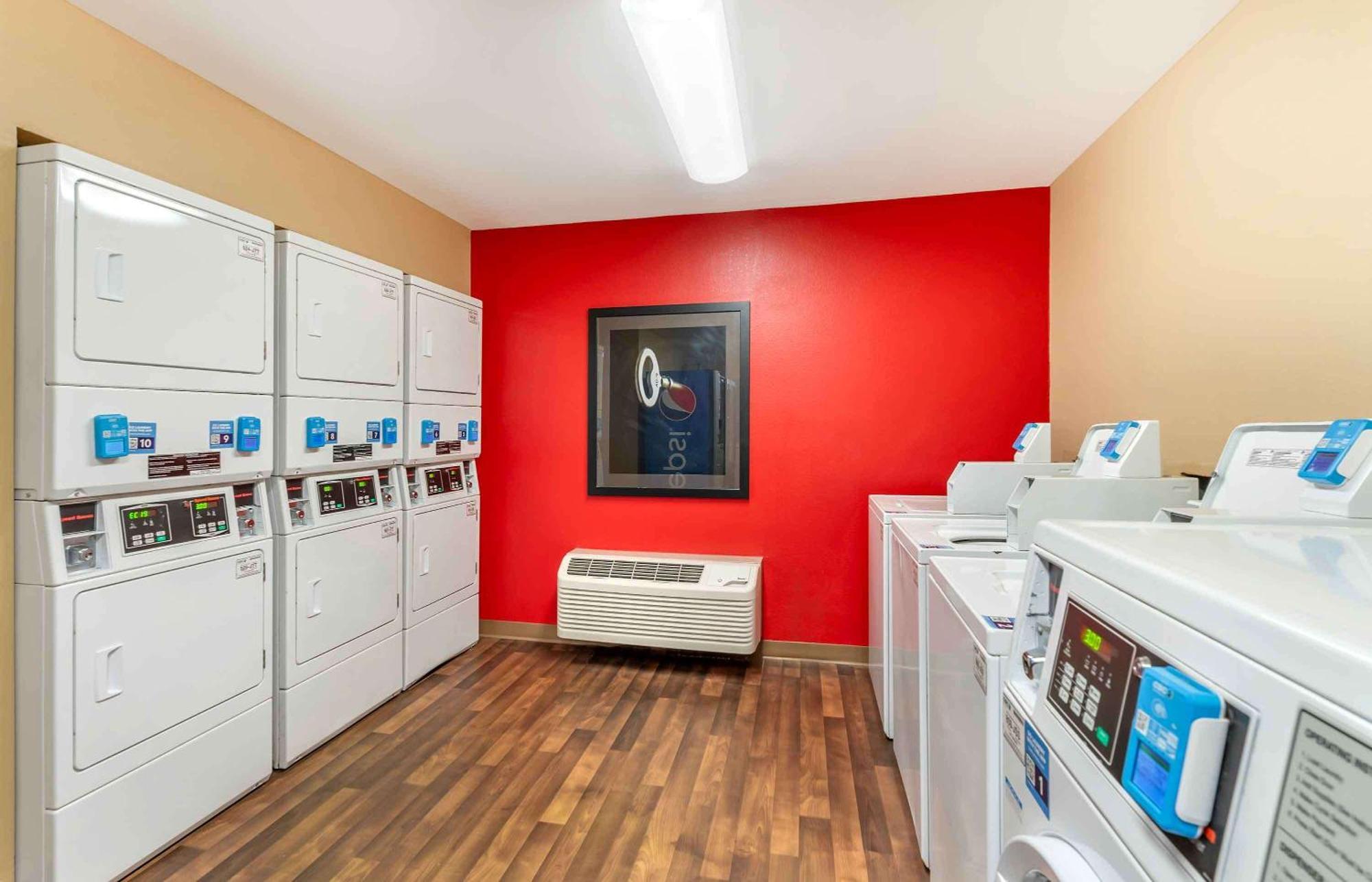 Extended Stay America Suites - Hampton - Coliseum Dış mekan fotoğraf