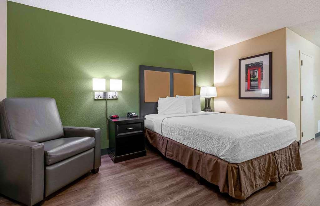 Extended Stay America Suites - Hampton - Coliseum Oda fotoğraf